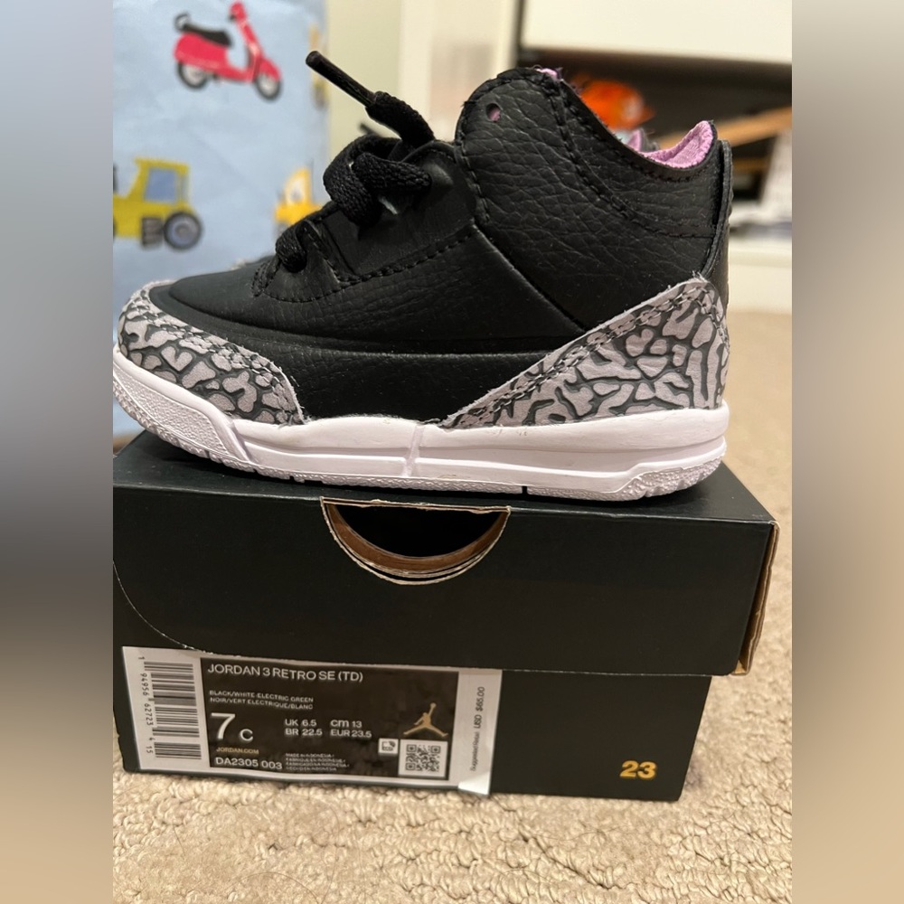 Toddler Jordan 3s
